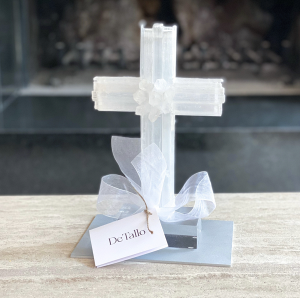 Cruz de selenita