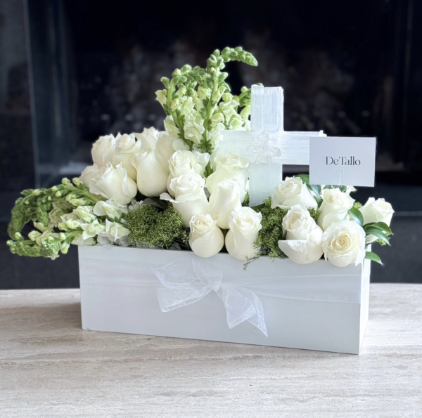 Caja rectangular con Cruz selenita